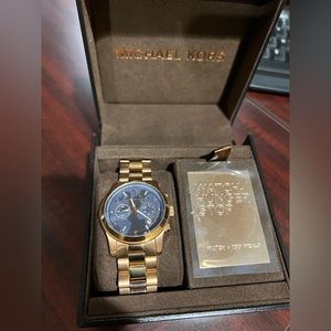 Limited Edition Micheal Kors End Rose Gold / Blue Face End Hunger Watch